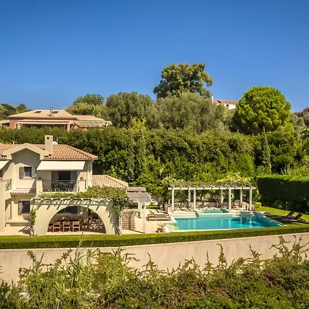 Villas Villa Svoronata