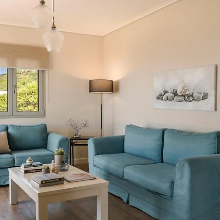 Sarlata Villa Svoronata