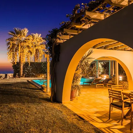 Sarlata Villa *
