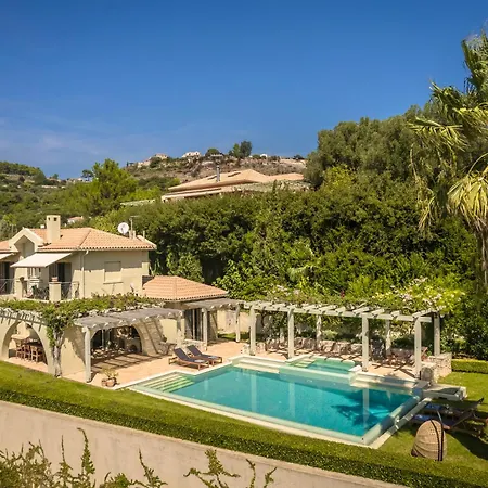 Villa Villas